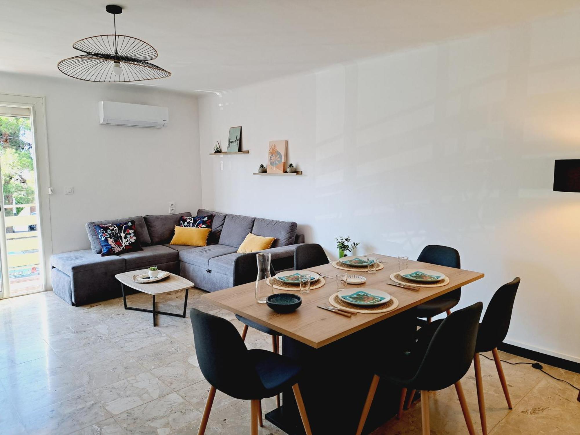Spacieux Appartement Avec Balcon Narbonne Dış mekan fotoğraf