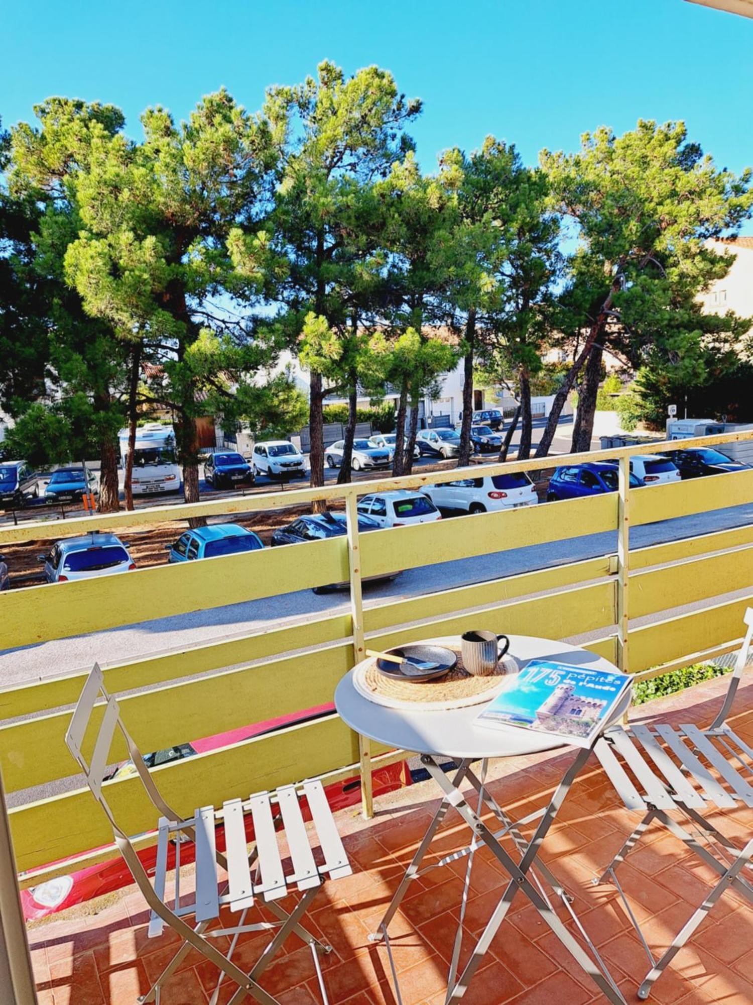 Spacieux Appartement Avec Balcon Narbonne Dış mekan fotoğraf